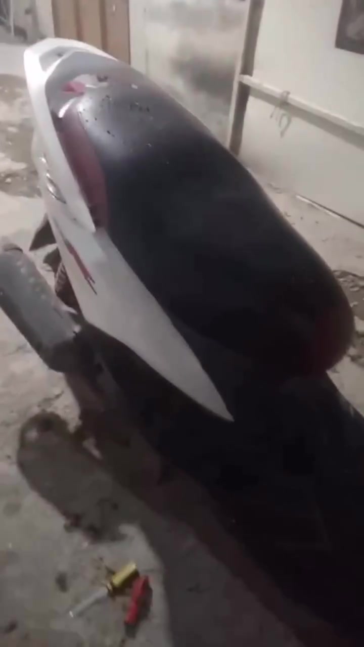 ثعلب للبيع تجفيت جديد كهربائيات شغاله + لدراجه  طافيه ناقصهه فاكيوم فقط سعر 275مكاني بغداد الحريه ***********
