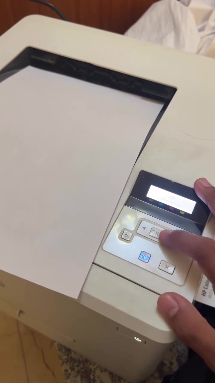طابعه  Hp للبيع شغاله ١٠٠٪؜ مكاني بغداد السيديه  رقمي ***********
