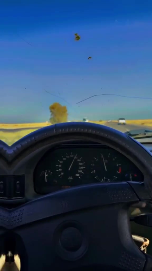 سلام عليكم bmw 730 رقم بغداد باسمي كير مكينه حداديه خلفية واماميه كلها كفاله تبريد خارجي سبلت بل سقف ثلج تشغيل عن بعد قفل مركز جام اوتو ويه القفل فلاشر بيها منضومه زنون بيها 
سستم سماعات برغي مابيها نقص ترايك وين ميعجبك  غرفتها بلاديه مصبوغه عام جماليه بدون حادث بدون ضربه 
عنوان بغداد كاظميه  سعر 65 وبيها مجال 
***********_ ***********
