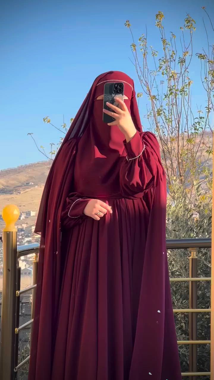 لهالمرة حضرنالكم هذا الموديل الجديد بتصميم خاص ومميز، للي يدورون دائماً عن الاختلاف والتميز 😍

قماش راقي ومريح 
فصالة وخياطة احترافية 

~~~~~~~~~~~~~
بۆ ئەمجارە ئەم مۆدێلە نوێیەمان بە دیزاینێکی تایبەت و ناوازە بۆ ئامادەکردوون  ،بۆ ئەوانەی هەمیشە بەدوای جیاوازیدا دەگەڕێن😍

قوماشی نایاب و ئارام 
بڕین و دوورینێکی پڕۆفیشناڵ 

بؤ داواكردن تامة بنيرن
 للطلب ارسال رسالة 🖤
لدينا توصيل لجميع محافضات العراق
گةياندن بةردةستة بؤ هةموو شارةكان
Hejabi Jody


**إذا كنت صاحب هذا الإعلان وتريد حذفه لأي سبب، رجاءا أرسل رسالة إلى الدعم الفني**