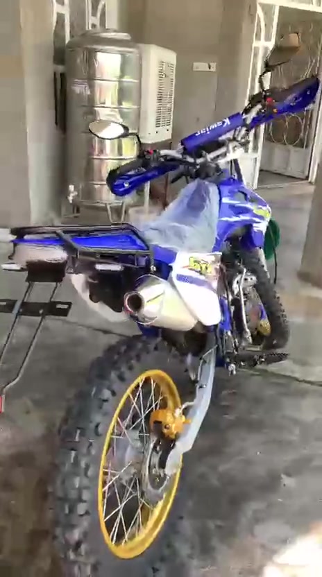 ماطور قفاز.  جبلي المكينه مالته 300سيسي. السعر  مليون   /500اوبيه مجال❤️***********اتصالابو راشد
