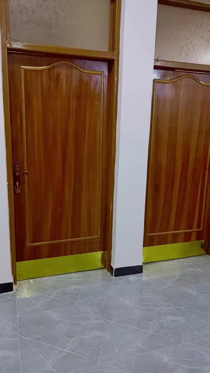 تم التسليم والحمد لله والشكر للاخ ابو سارة ابواب مستخدمة حسب مع صبغ الجراجيب للاستفسار
وتواصل نجارة حاتم العكيلي ***********
