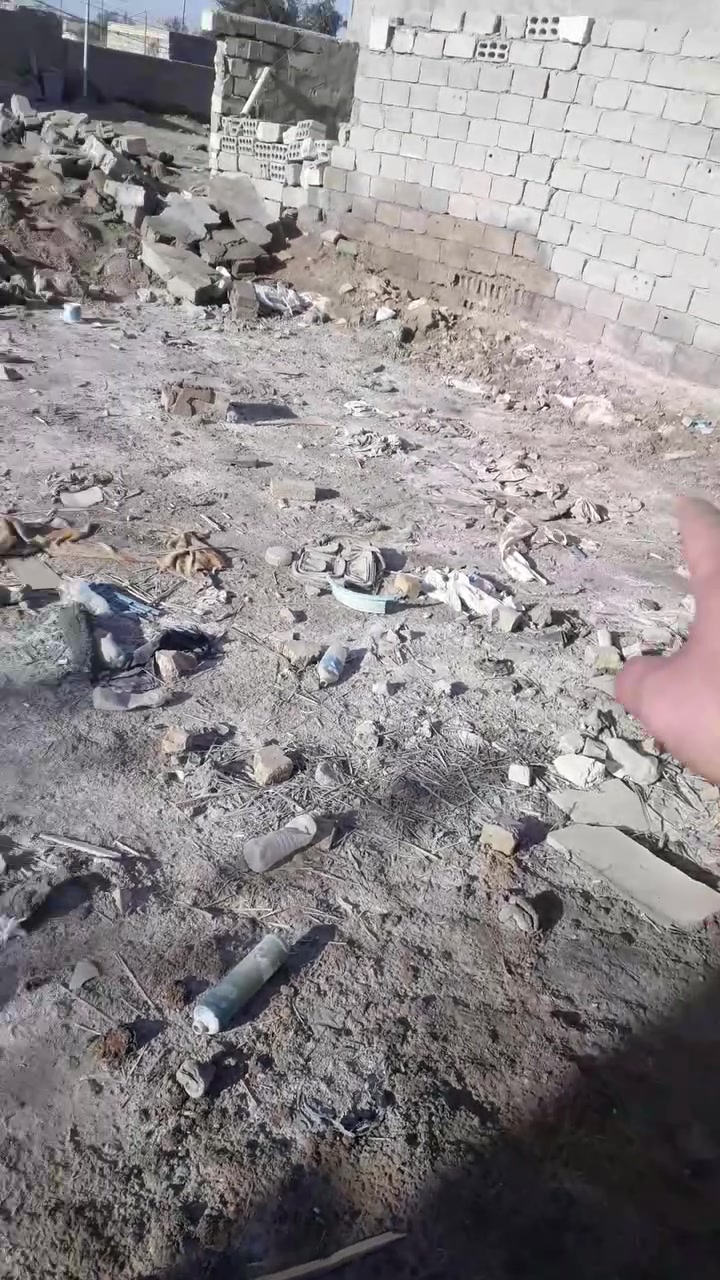 قطعة للبيع طابو زراعي ٢٤٧ متر بالمهناوية قرب الشارع العام صلاحية مهناوية خلف مدرسة الشهيد محي عزوز الابتدائية منطقة سكنية بيها كافة الخدمات السعر ٨ ملايين و بيها مجال للشراي . *********** واتساب مفتوح
