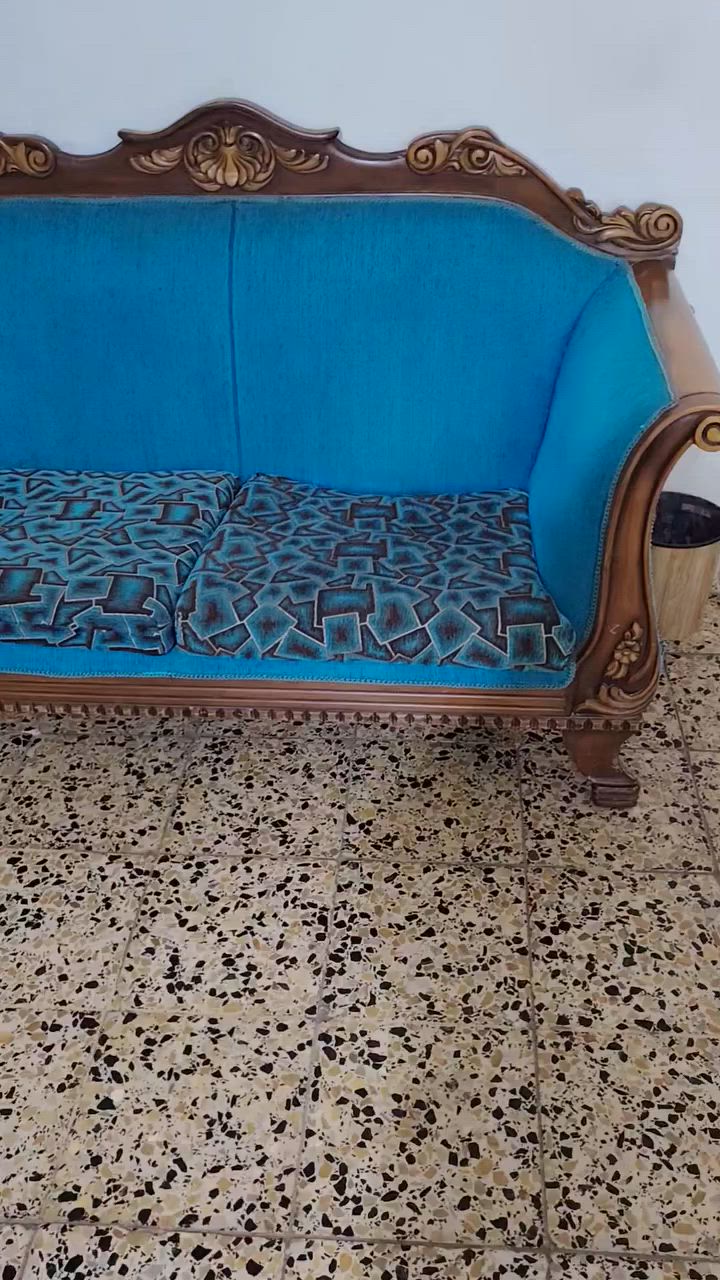 تخم 9 مقعد نضيف


**إذا كنت صاحب هذا الإعلان وتريد حذفه لأي سبب، رجاءا أرسل رسالة إلى الدعم الفني**