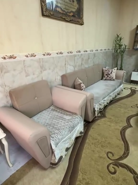 للبيع تخم كلش نصيف يخبل قماش و اليدات جلد للاستفسار خاص او واتساب ***********او ***********
