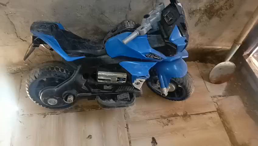 سلام عليكم دراجه لبيع عازيه بس بطاريه مكان شارع مطار قديم


**إذا كنت صاحب هذا الإعلان وتريد حذفه لأي سبب، رجاءا أرسل رسالة إلى الدعم الفني**