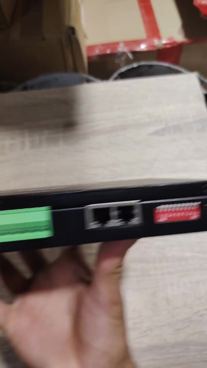 للبيع جهاز تحكم ليزر و انارات  LSC-122B، نظيف وشغال، العدد 11 ابيعها كلها شلع سعر القطعه 5الف رقم التواصل على الواتساب ***********

