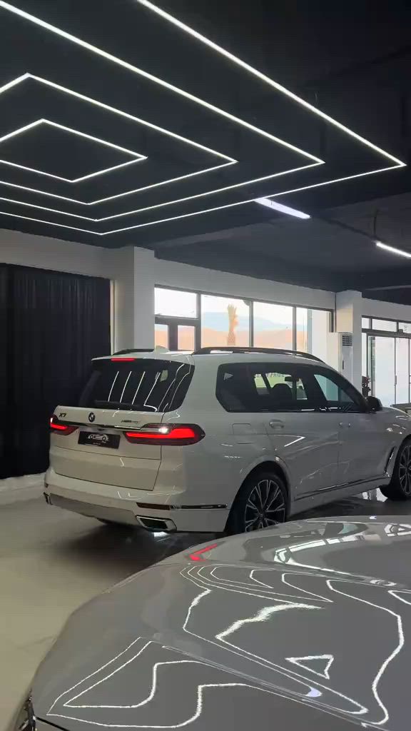 Bmw-x7 2022 luxury White & orange 60,000 mil New mashllla  Call for price: *********** ***********
