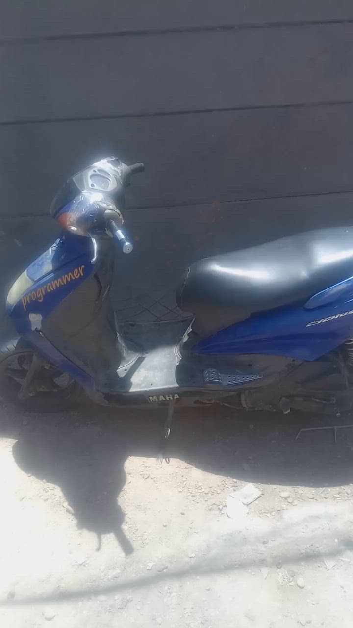 دراجه سكنز لبيع ٣٥٠ لف بغداد حي جهاد ***********
