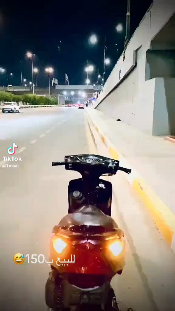 سلام عليكم شلونكم هاي عروسه للبيع بيه تزويد خفيف كدامك مكينه بلاديه من بره اجتي58 ونص بيه صالنصه اصليه سعره 800 بيه مجال بسيط مكاني بغداد حريه بيه ويل كب نجمه اصلي ***********
