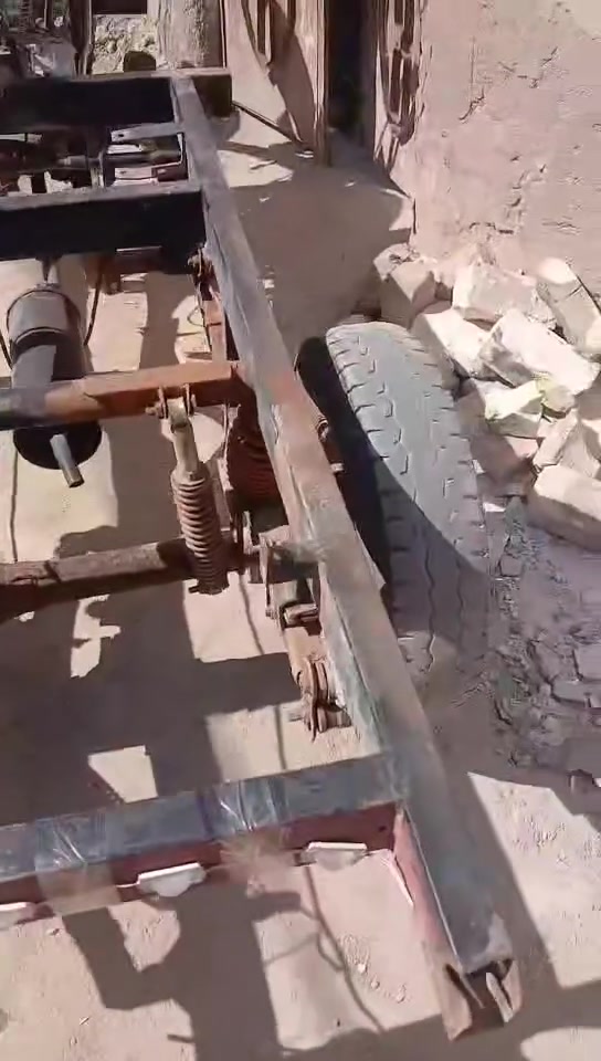 ستوته للبيع كلك مكان الديوانيه قضاء الحمزه سعر 600 وبيها مجال***********
