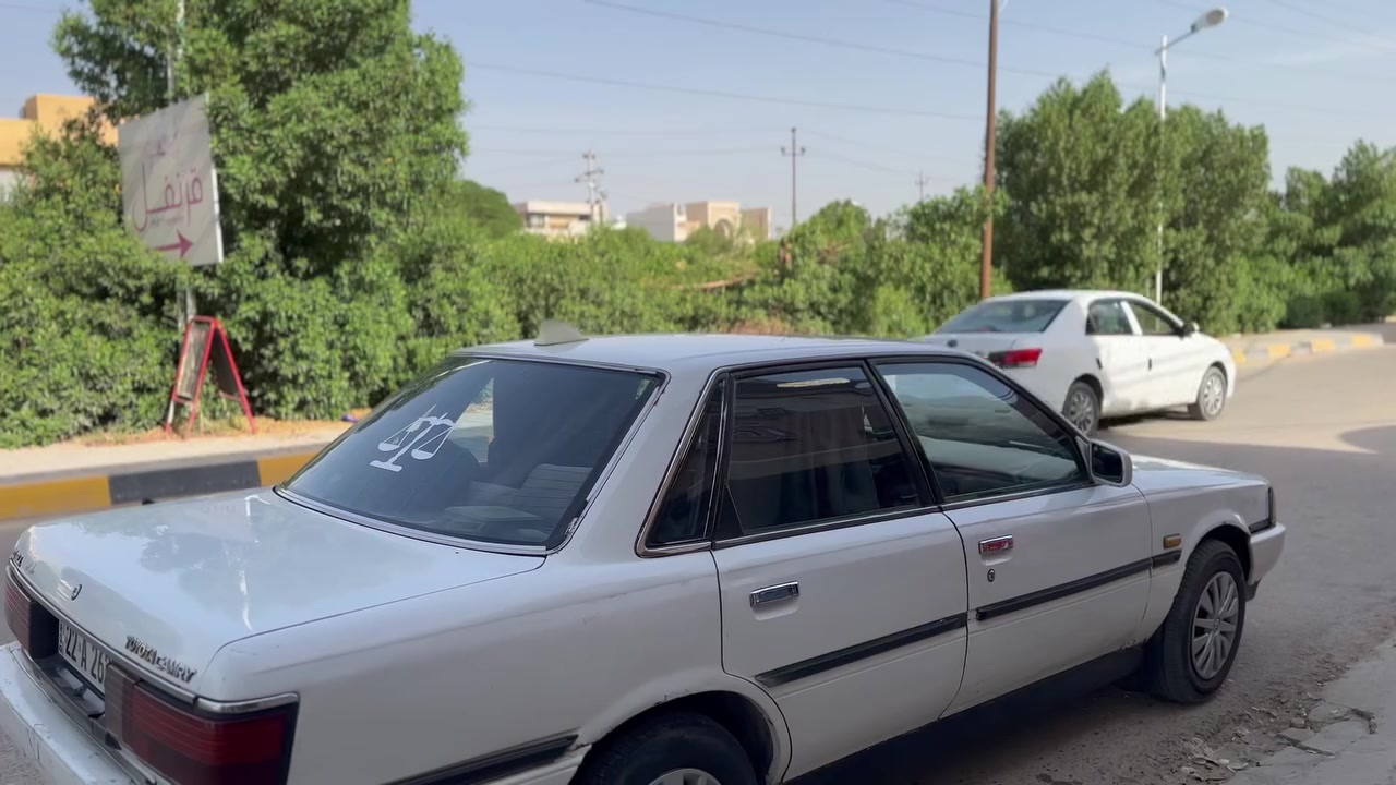 السلام عليكم
تويوتا كامري موديل ١٩٩٠ 
السيارة رقم اربيل بأسمي 
تبريد شغال ثلج وكير ومكينة ابو الجف لا تنقيص ولا تبخير 
سيارة حلوة وگاعدة 
غرفتهة نظافتهة ٧٠٪؜ وجام كهرباء وفتحة 
بيهة ٣ قطع أو ٤ ابيع حزام
سعرهة ٤٢ وبيهة مجال
***********
عنواني بابل
