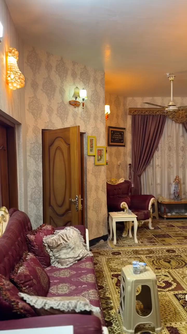 دار للبيع في كربلاء قضاء طويريج  طريق الزوار مباشر
المساحه 800 متر يباع مع الاثاث علما يحتوي عل ٧ سبالت جداري وكنتوري

زراعي سند25 

البيت بحاله جيده ونظيف مع حدائق مرتبه  

السعر للاستفسار ***********
