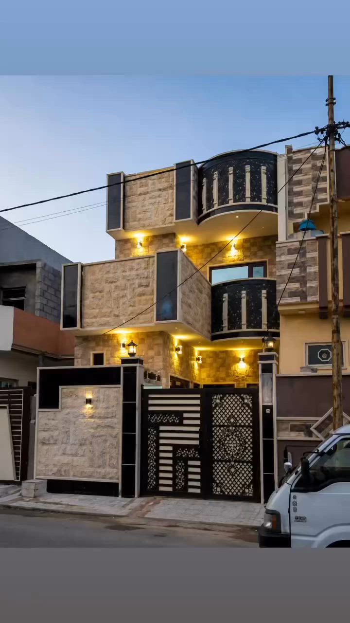 🏡 بيت للبيع – مزارع زيونة (قرب سومر)

📍 الموقع: مزارع زيونة، يم سومر – 
📐 المساحة: 100 م²
🏗️ سنة البناء: 2022 (بناء حديث)
📏 الواجهة: 5 متر
 
📞 للاستفسار والتواصل:
***********
***********
 #عقارات #عقار #الموصل
