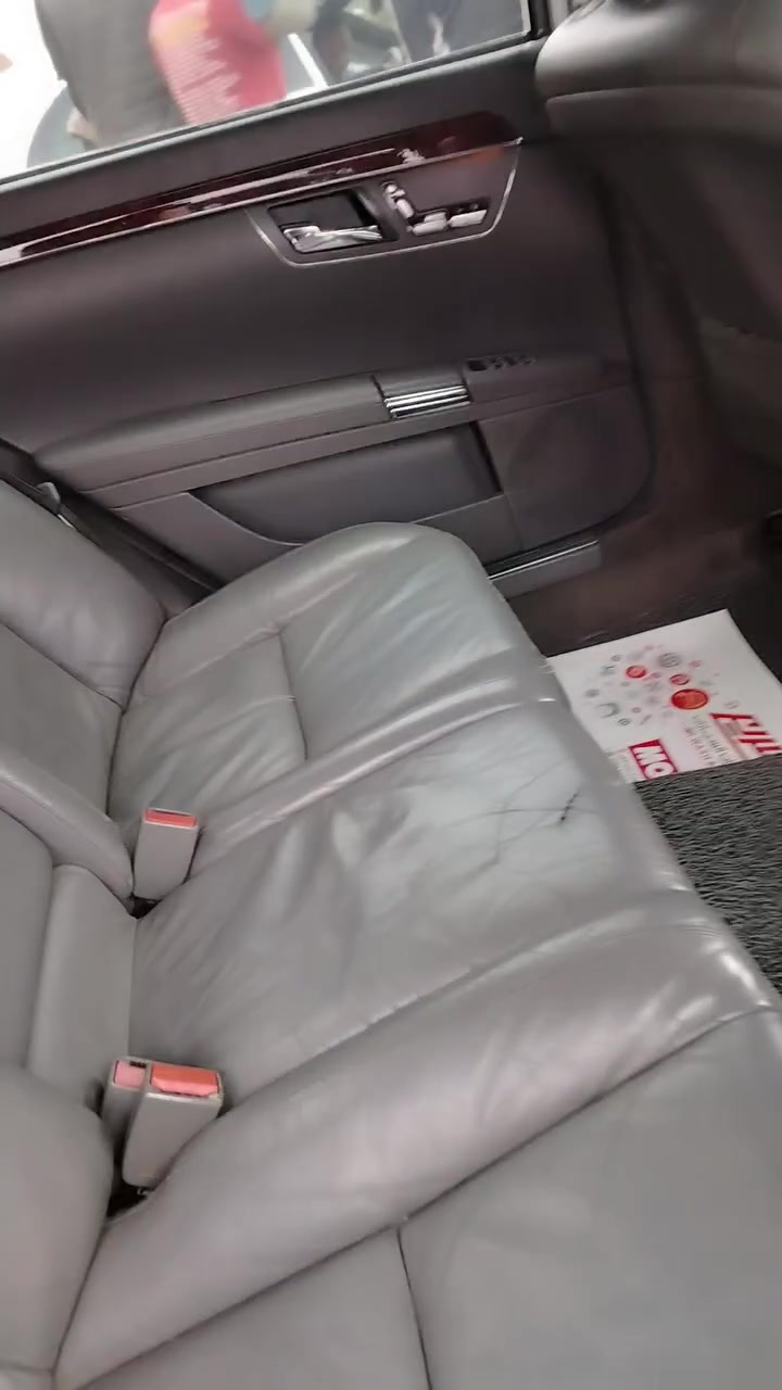 سلام عليكم مارسدس S350 خليجي كفاله عامه بدون صبغ بدون حادث فقط قبق جنطه مبدل ونفس لون سياره بانوراما كشنات جلد كهرباء حساسات خلفي امامي كامره بلاديه بيبان شفط مري شفط بردات بلاديه ملاحضه مكينه بيهه بدايت تبخير  سعر السياره السعر١٦٠عنوان بغداد سبع البور *********** ***********  بدون مراوس فقط بيع

