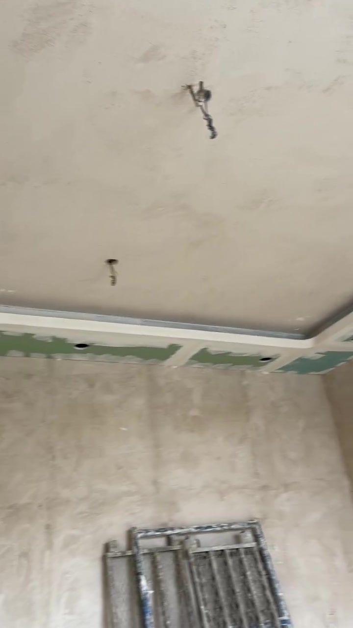 نعمل جمبع الديكورات الداخليه المودرن 🏠نيو مودرن والديكورات الملكيه وجميع الديكورات الداخليه وصبغ الدور والمباني 🏢التجاريه والسكنيه كوادر محترفه  دقه بالعمل وسرعه في العمل صبغ وتغليف الواجهات للستفسار لاتصال *********** او مراسله الصفحه
