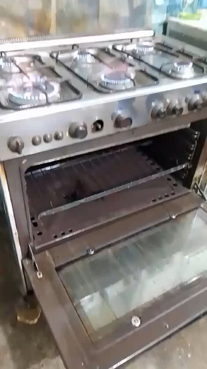 السلام عليكم طباخ مستعمل للبيع ما بي اي عطل سعرة 150 الف اي استفسار ‏اتصل ‪***********‬‏

ملاحضة: اني مكلف بل نشر
