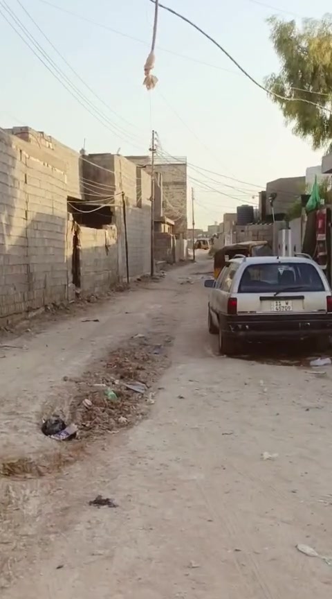 سلام عليكم
كاع لبيع عنوانها العريفيه 
مساحه 160 واجها 8 ونزال 20 
قريبه على شارع العامة العريفيه 
شارع بصف اسواق الشمري شارع 
ترابي مي وكهرباء موجوده
تفاصيل الاتصال ‏‪***********‬‏
