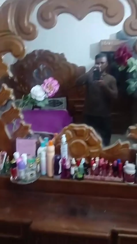سلام عليكم غرفه تزكام خارج صاج نجاره درجه. اولى داخل وخارج صاج 6ملم للبيع 650 وبيها مجال العنوان حي ابو مراون ***********
