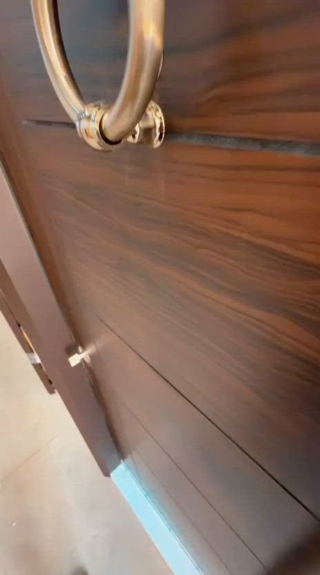 🔐💥 الباب مش بس خشبة وقفل… ده واجهة وهيبة وأمان!

🏢💎 شركة أمير  درز للأبواب المصفحة والغرف الداخلية
بتقدملك تجربة مش هتنساها 👇👇

-لمزيد من الصور وارسال الكتالوج❤🔥

✅ 1 – صاج تركي مصفح 🇹🇷🔩
✴️ صاج معدل ضد الصدأ والتآكل 💧❌
✴️ سمك 1.2 ملم يديك إحساس بالثقل والصلابة 💪🧱

---

✅ 2 – كوالين HOK أصلية 🔒✨
✴️ ماركة تركية معتمدة دوليًا 💯🧿
✴️ أمان وراحة وانت بتقفل الباب 😌🔑

---

✅ 3 – هيكل حديدي صلب 🏗️🛠️
✴️ 16 دعامة 🚪
✴️ 8 كمرات حديد 🧱
✴️ 4 مفصلات قوية + 4 ذوي 💥🔗
✴️ فوم تركي أصلي + مسامير فليشر طول 15سم 🧰🔩

---

✅ 4 – كاوتش عازل 🚫🦟
✴️ يمنع الحشرات، الأتربة، والصوت! 💨❌

---

✅ 5 – صوف صخري حراري 🔥🧱
✴️ عازل للحرارة ومقاوم للحريق! 🔥🚒❄️

---

✅ 6 – ضمان حقيقي 10 سنين 📜💯
✴️ على التصنيع والكوالين 🔩
✴️ وصيانة ما بعد البيع نوصلّك لحد باب البيت 🚗💼

---

✅ 7 – تركيب فنيين محترفين 🧑‍🔧🛠️
✴️ تركيب مضبوط من أول مرة 💯💡
✴️ لمسة سحرية في كل تفاصيل الباب ✨🧿

---

✅ 8 – شفة أمان حديد 🔐🛡️
✴️ تمنع الاقتحام أو كسر الكوالين ⚔️🚪

---

😍👁️ الباب اللي يشرفك… هو الباب اللي يحميك!
💬 اسأل عملائنا قبل وبعد التعاقد… هتسمع كلمة واحدة:
أمان = فرق مش كلام! 🙌🇹🇷

---

📍 لتواصل 
واتس 010 27400596 
تلفون 01220869600

---

🎯 شركة أمير درز لابواب المصفحة والداخلية 
الأفضل بدون منافسة… شكل 👁️، خامة 💪، وسعر 🫰 يرضي دماغك!

--


**إذا كنت صاحب هذا الإعلان وتريد حذفه لأي سبب، رجاءا أرسل رسالة إلى الدعم الفني**