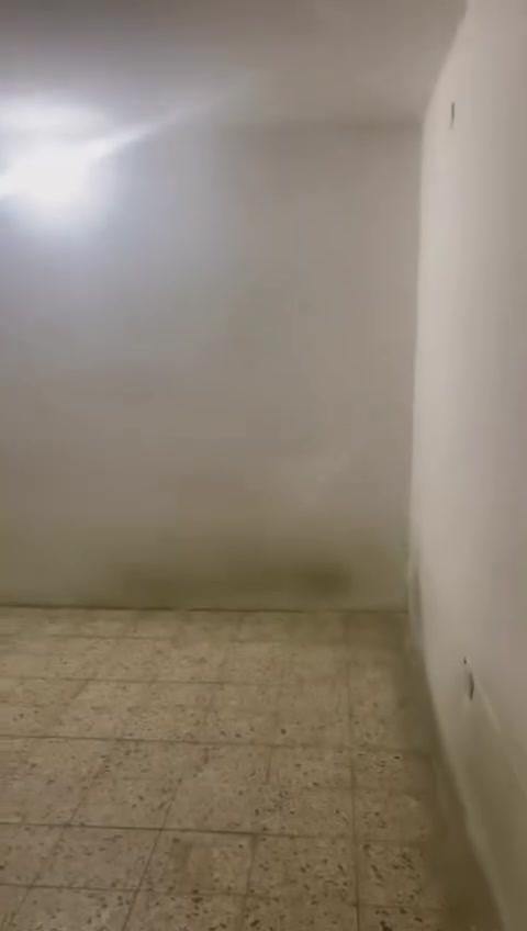 للأيجار / شارع فلسطين
طابق اول / باب ودرج معزول

يحتوي على 

غرفة نوم / صالة / مطبخ / خدمات 

السعر 600 الف / شارع سايدين 

للأستفسار : واتساب او خط 

***********
