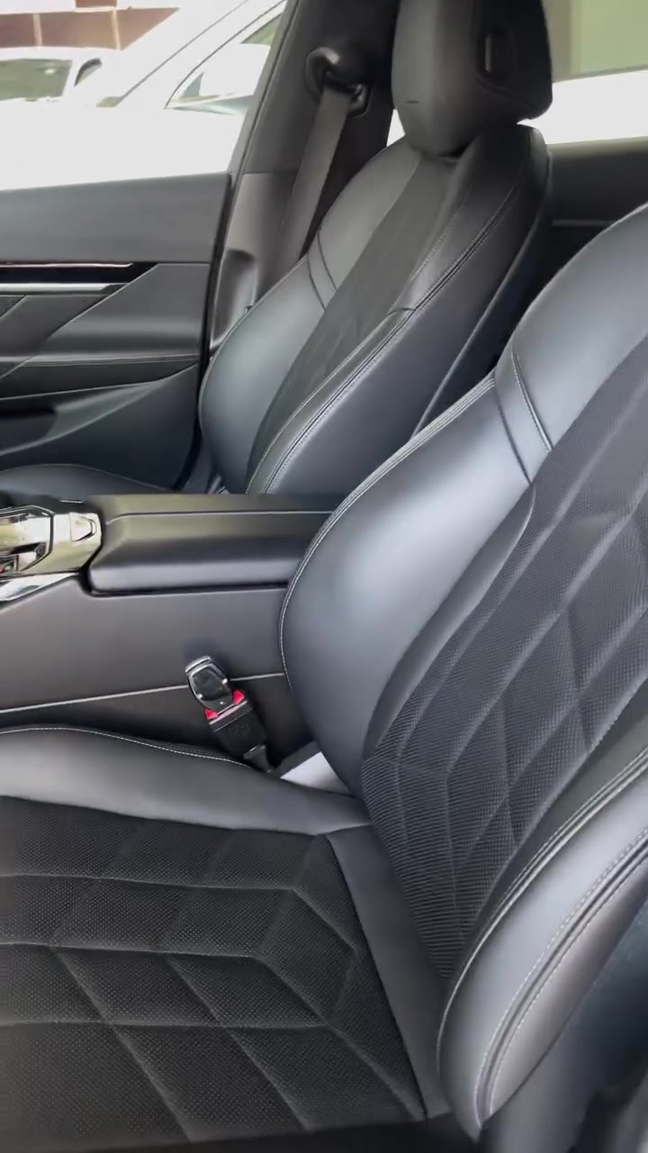 bwm
530 i 
2025 
كاميرت 360 
رادار 
نضور ليلي
5 مود
سلايدد 
s drive 
كلين
فول موصفات 
عنوان دهوك
***********
