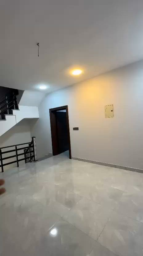السلام عليكم بيت للبيع مساحة ١٢٠ نزال١٧ واجهة ٧ بناء مودرن حديث زيرو
للاستفسار اكثر الاتصال بالرقم ***********

