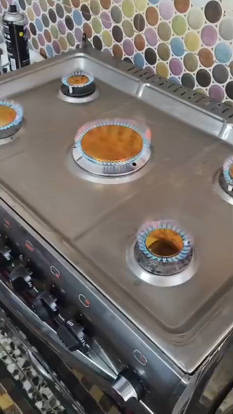 ابو ايمن ورشه صيانه تصليح انواع الطباخات موقعيه 🏠
شغل درجه اولى واستاب***********
