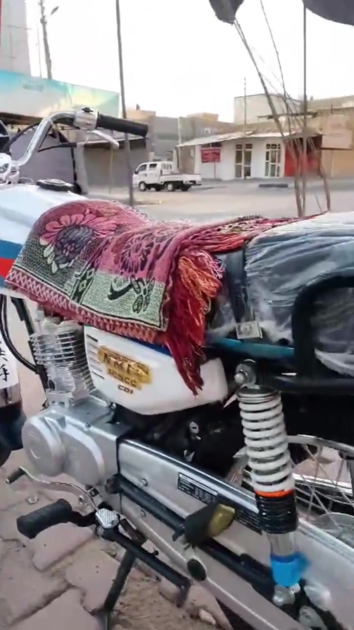 اربعه كير أوراق اصولي شلامجه اصلي موديل 2023 كفاله عامه السعر 1300 وبيها مجال مكان كربلاء للتواصل ***********
