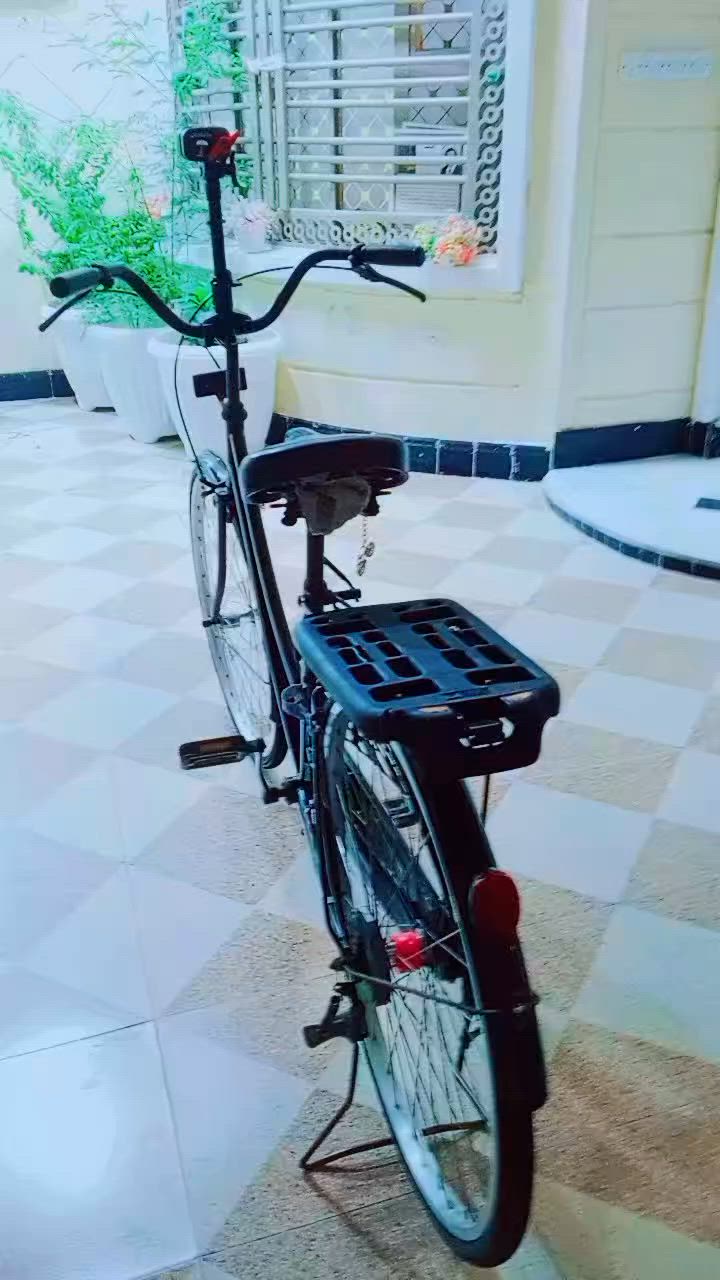 سلام عليكم باسكل البيع شرط نضافه حجم ٢٦ سعر ١٢٥مجاله ١٢٠ مستعجل يريد يشتري يجني خاص


**إذا كنت صاحب هذا الإعلان وتريد حذفه لأي سبب، رجاءا أرسل رسالة إلى الدعم الفني**