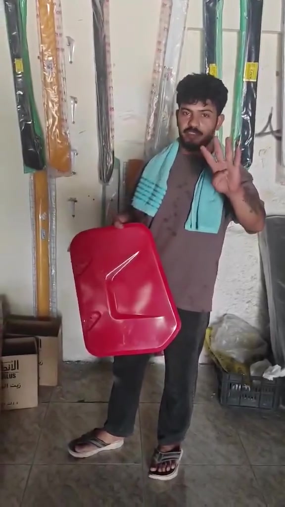 السلام عليكم
يعلن مجمع بركات الزهراء عرض لمده اسبوع واحد 
الموقع مقابل معمل الحرير مجاور اركان الكهربائي
للاستفسار ***********
