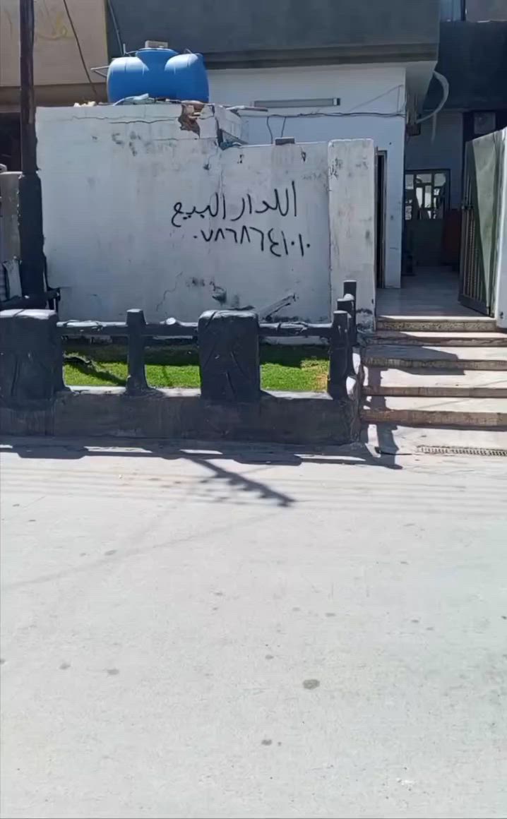 للبيع مشتمل100 متر  نضيف جدا بالنصر. السلام قرب التقاطع الاولى يم جامع البو نمر يتكون من غرفه واستقبال ومطبخ وحولي والسطح اشتايكر .***********
