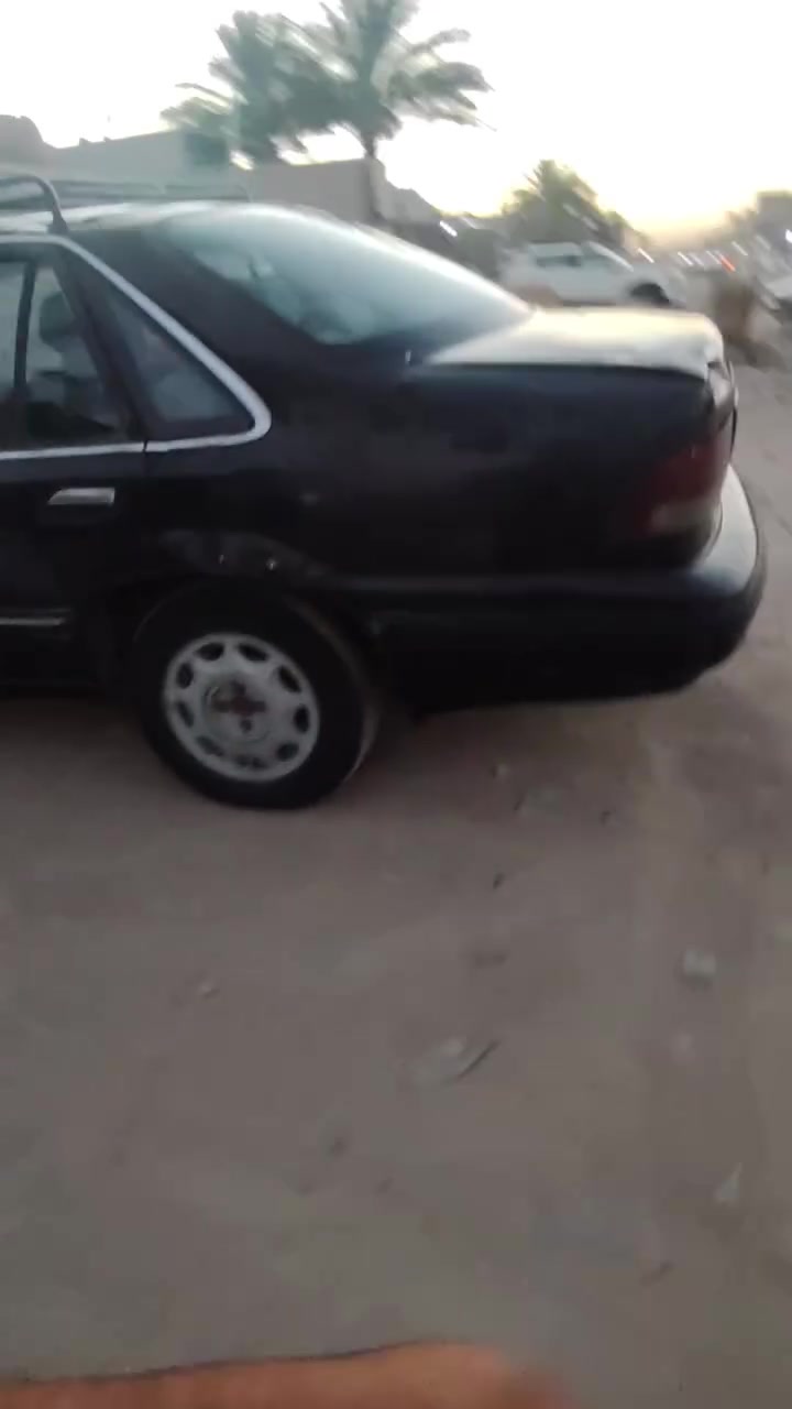 السلام عليكم برنس موديل ١٩٩٦  بغداد بيها خيط تبخير سياره خير من الله داخلها سعرها ٢٣ وبيها مجال بسيط ***********
