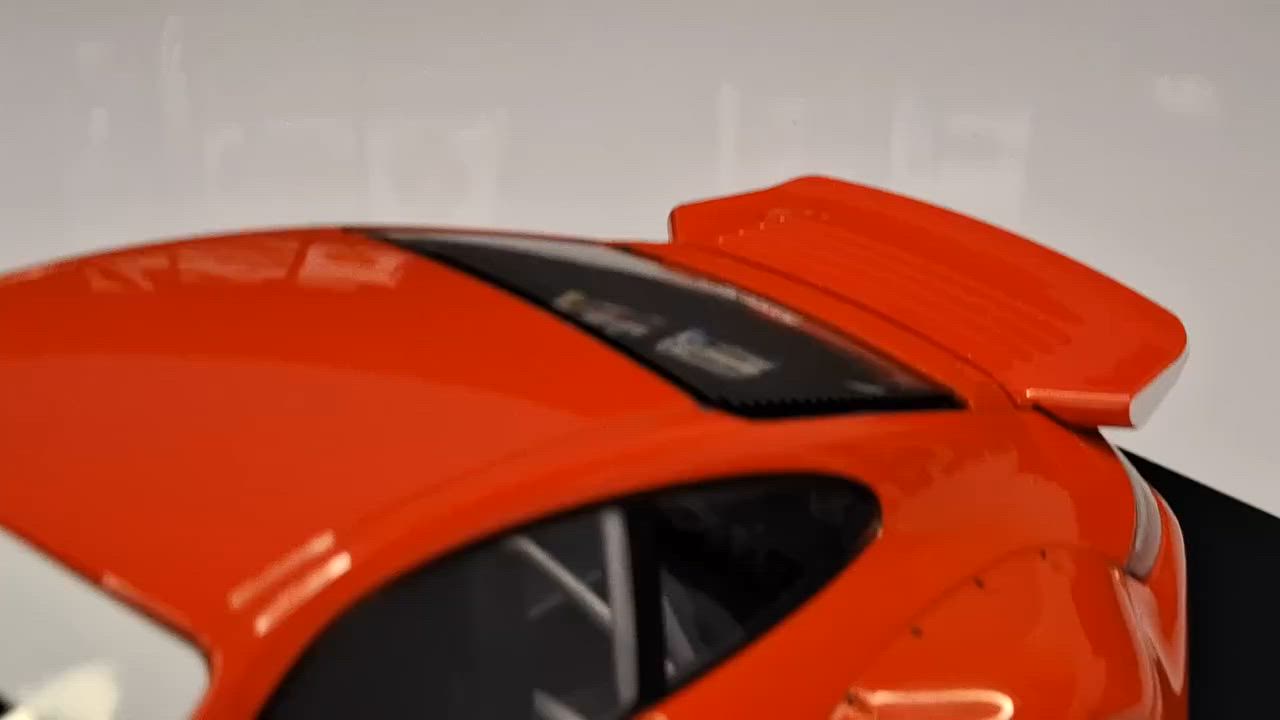PORSCHE 911 RWB 997 🔴
IXO 1/18 
#fyp 
#diecast 
#model 
#مجسمات_سيارات 
#foryoupage


**إذا كنت صاحب هذا الإعلان وتريد حذفه لأي سبب، رجاءا أرسل رسالة إلى الدعم الفني**