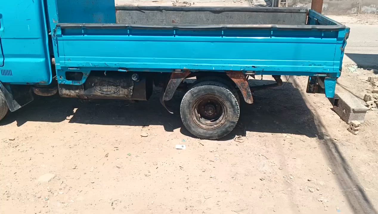 سياره للبيع المكان بغداد المعامل موبايل *********** ما اندل راعيها السياره جاهزه كبل للشغل السعر ٣٤ورقه

