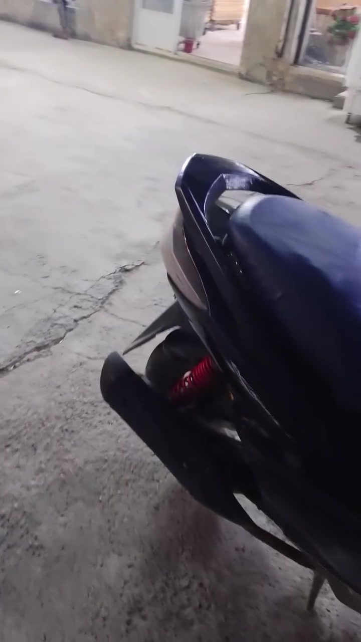 سلام عليكم سكنس فحل كوري كابريتر دراجه مكفولة كفالة عامة لا تنقيص لا تبخير
كهربائيات شغالة 
دراجه خرسة 
سعر 525 وبيهة مجال
العنوان بغداد الشعله 
***********

