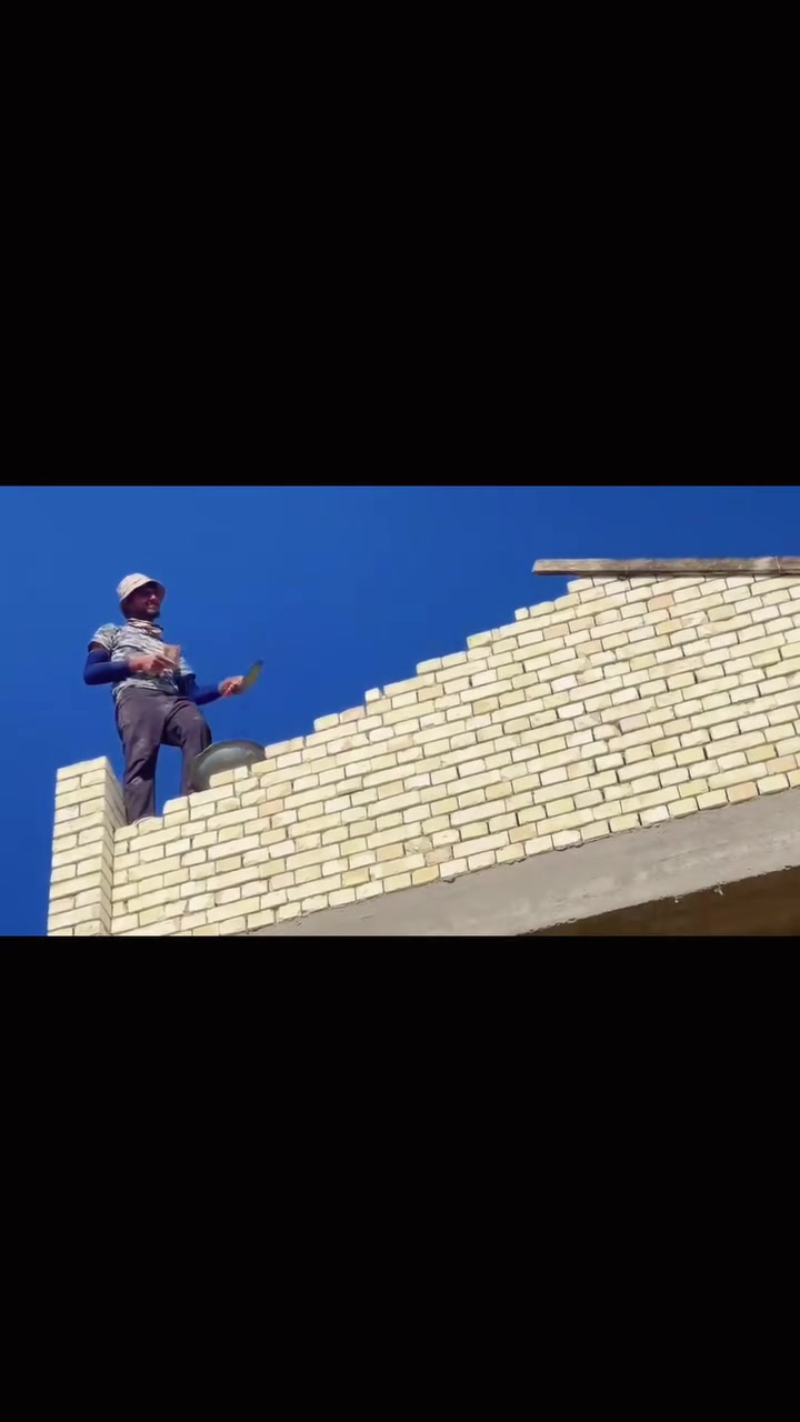 خلفة بناء درجة أولى الدبل ب 350 التزام بالموعد مع تنظيف الموقع كذالك للتواصل
***********
***********
