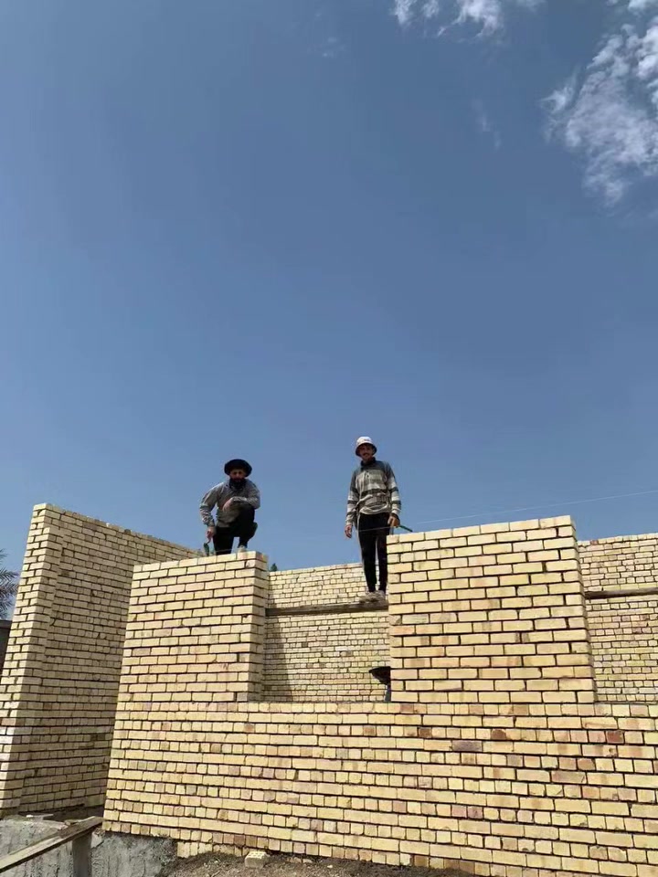 سلام عليكم خلفات بناء درجه اولى شرط استلام مهندس
متفرغ حاليا متواجد في كربلاء شغل مستمر مو يوم ويوم )(***********
