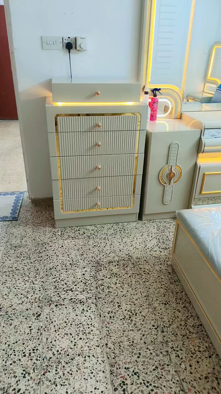 غراض غير مستعملات العنوان بغداد
