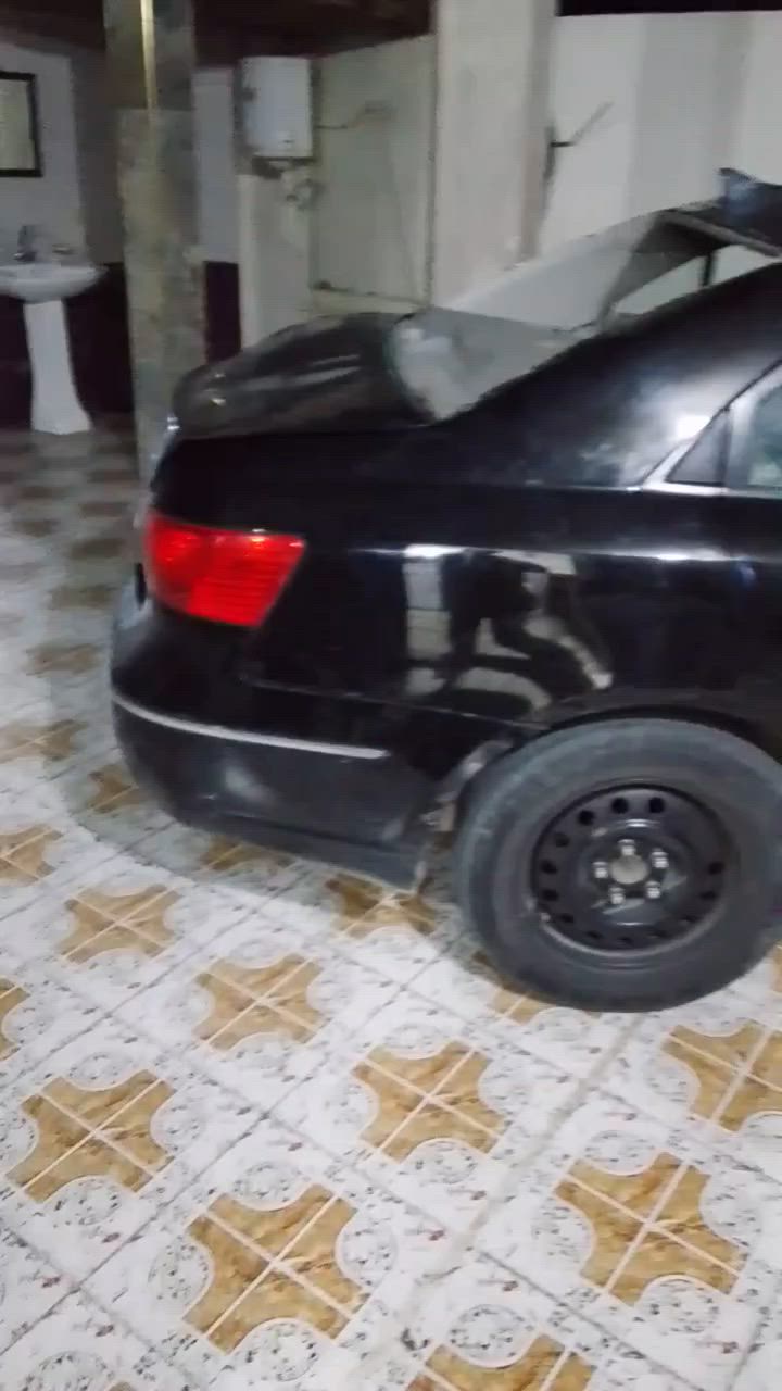 السلام عليكم سوناتا موديل 2010كير ومكينه شرط وتبريد شرط السياره بيه حادث كدامك ماعندي مكانيه اصلحه ومطلوب إذا تفيدك اتصل ع رقم ***********وذا ماتفيدك اعبر المنشور ملاحظه السياره تحويل جديد رقم بغداد هزه جديده باسمي بل ضافه منظومه زنون بيه واعتذر عن الإطالة
