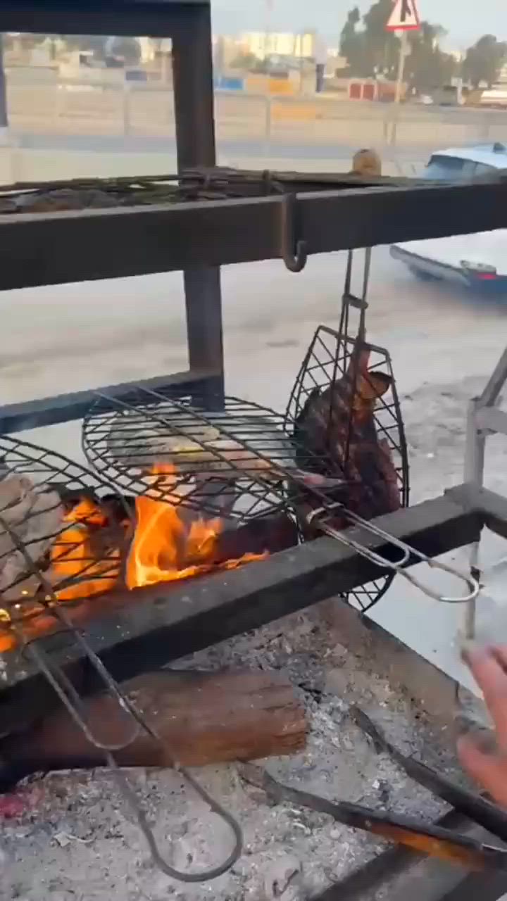 اللهم صل على محمد وآل محمد
اليوم أربعاء يعني سمك
وأطيب سمك عدنه🔥🔥 
كيلو سمك مشوي ٨٠٠٠🐟 🐟
كيلو سمك حي ٦٠٠٠ 🐟🐟
#حجز واتساب ***********
توصيل سريع ١٠٠٠ لكل البلوكات
واهلا وسهلا بالجميع 🌹🌹
