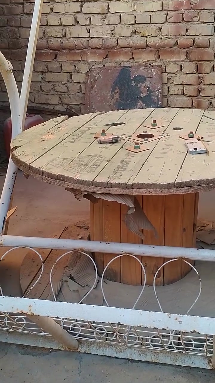 السلام عليكم للبيع 
مكان سبع البور 
***********
