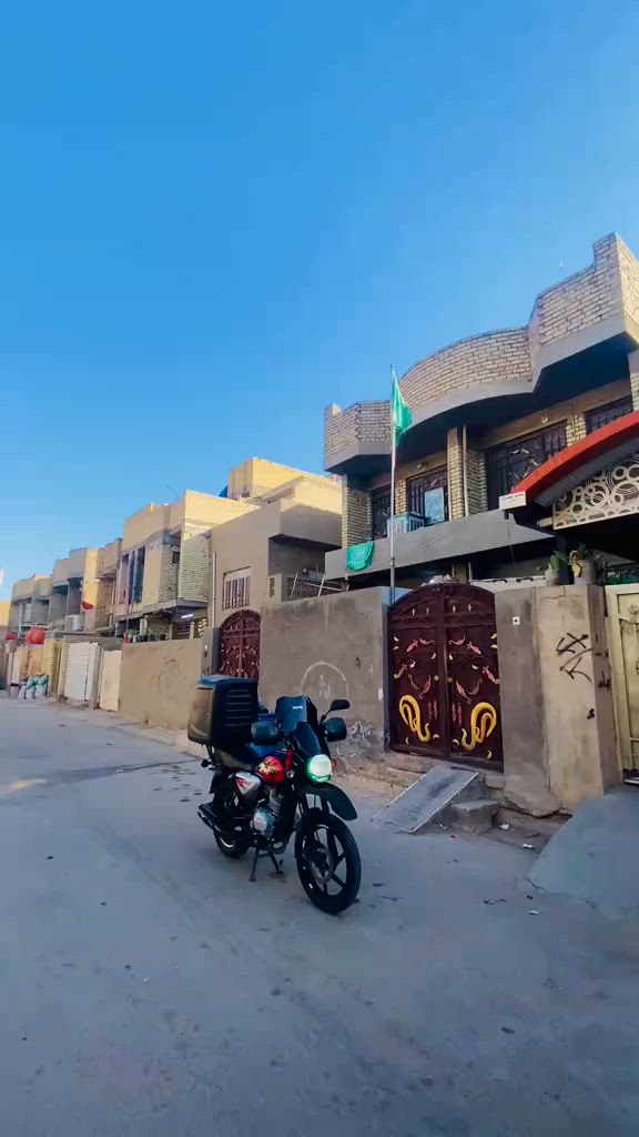 سلام عليكم بوكسر لبيع رقم وسنوية رقم بغداد موديل 22 شهر ١١ محورة مكينة بس بس دراجة خير من الله تجي وشوف سعر 1300 وبيهة مجال لطيبين رقم بغداد رقم ***********
