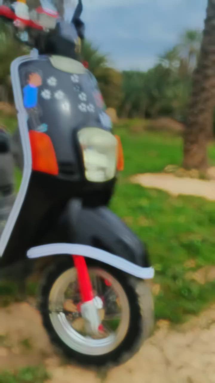 سلام عليكم متاح البيع 
بوليس  كابريتر بلاديه بيها تزويد خارجي وكلجات رياضي. 
عدله رياضي بوشه 55كور ولفين كبار كلها تزود
مكان ديالى بلدروز تواصل معى صفحه او لاتصال ع رقم 
*********** واتساب موجود هم وميت هلا بيكم💙🫶
