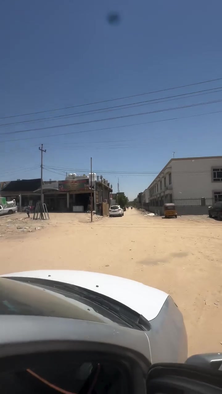 السلام عليكم منزل حديث مساحة ١٠٠ متر طابقين معزول
الموقع التحرير حولي بضهر مدرسة جديدة أهلية من قريب جامع عمر ابن عبد العزيز
طابو ملك صرف 

الاستفسارات ***********
