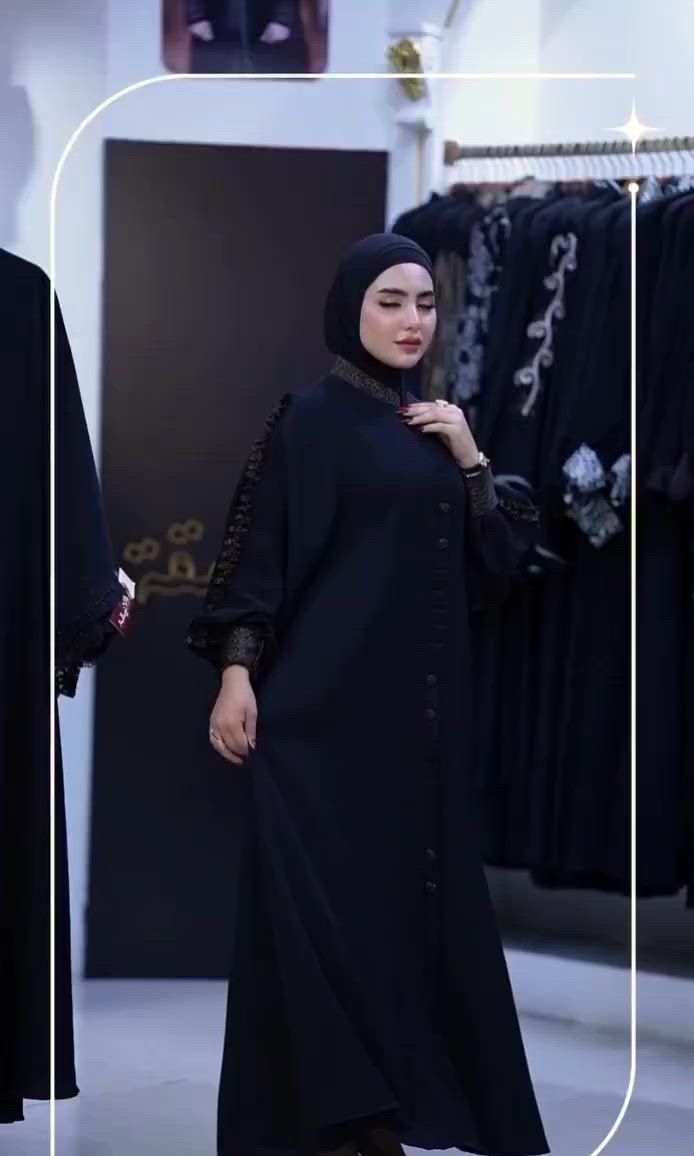 _ قماش جرجيت أنترنيت الأصلي 
_ سواد فاحم جداً شرط الفحص 
_ متوفر كل الأوزان والقياسات 
_ السعر 40 ألف والتوصيل مجاني 
الحجز واتساب 
***********