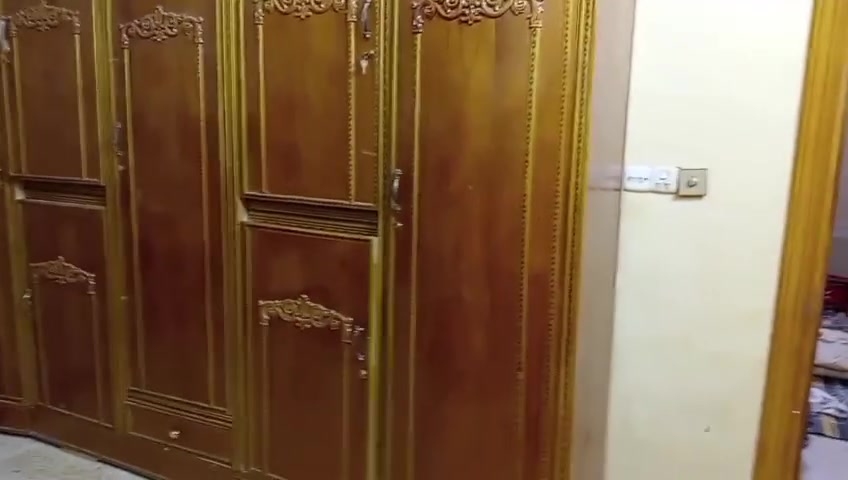 سلام عليكم 
البوفيه والكنتور 400 سعرهن قفل ثنينهن .
العنوان الديوانيه حي الزهراء 
للاستفسار اتصال ع هذا لرقم ***********

