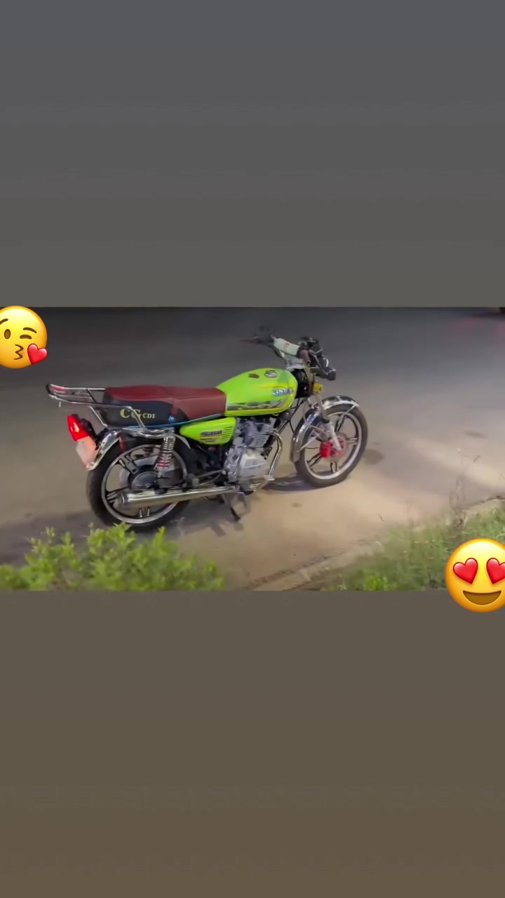 دراجه سونلك الاصلي موديل 23بعده كله ع وضع الشركه صفر مامفتوح كهربائيات كله شغاله وياله عدله  *********** فقط  WhatsApp ￼ ***********
