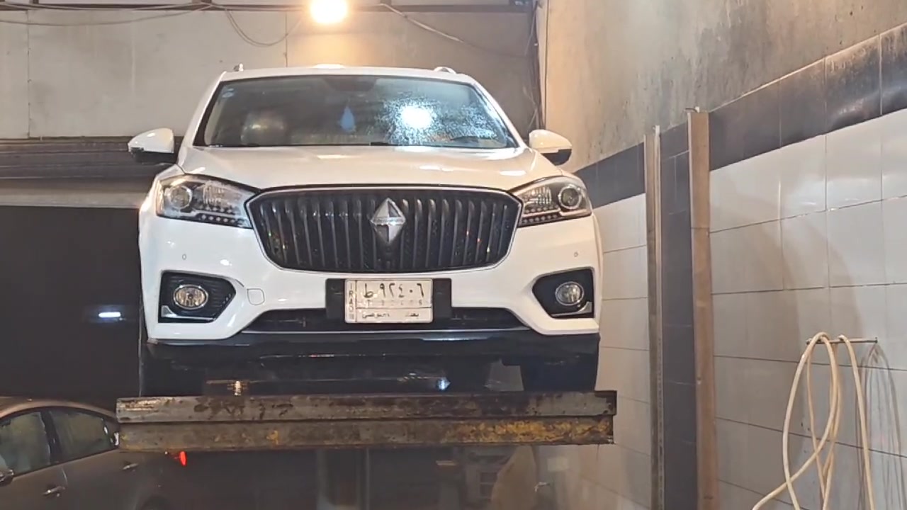 السلام عليكم Borgward Bx7 2017 ألمانية انتاج الصين سيارةSUV فورويل فول مواصفات رادارات خمسة كاميرات حساسات امامي خلفي السيارة على وضع الشركة مجرد حالوب 140 ورقة بيها مجال بسيط السيارة بغداد ***********