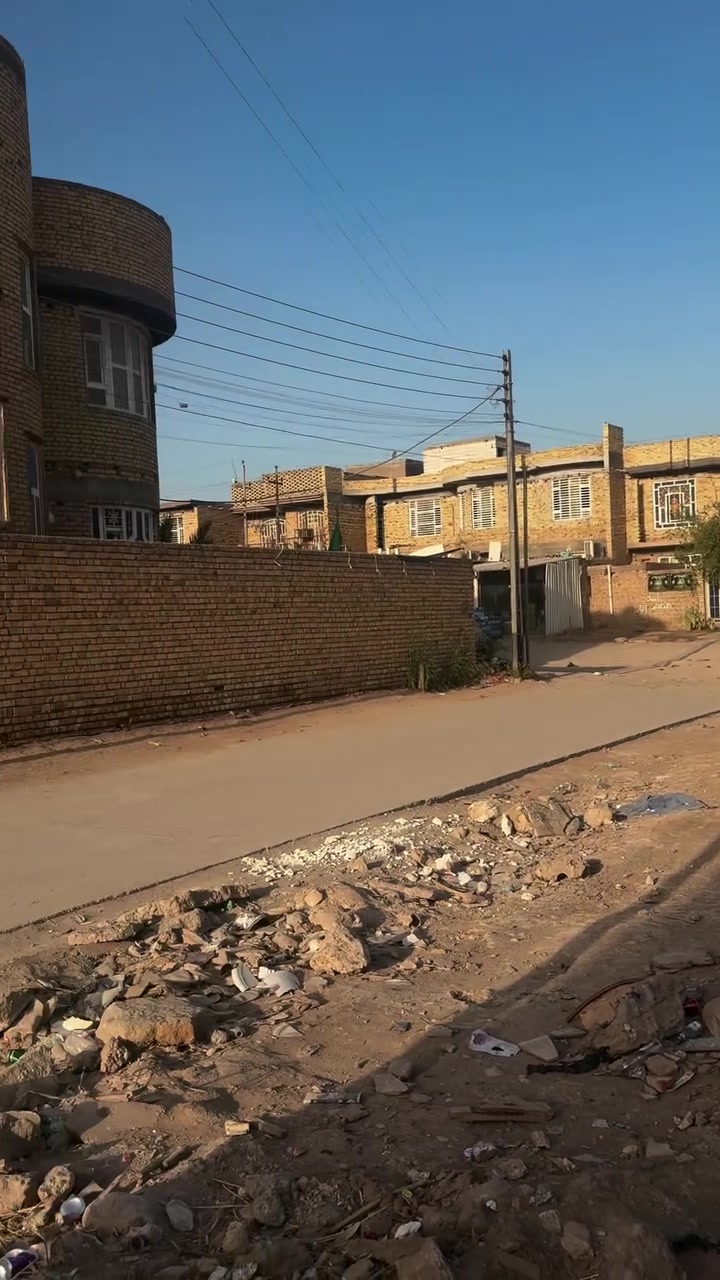 قطعة ارض للبيع -حي السيدة زينب 
المساحة ( ١٥٠) متر 
***********
